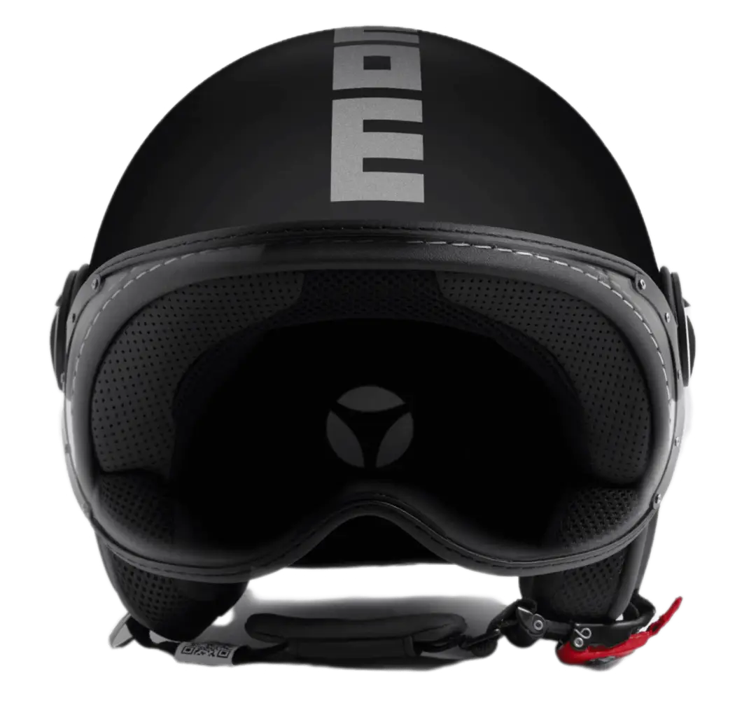 Momo Jet FGTR Classic Nero Opaco Silver