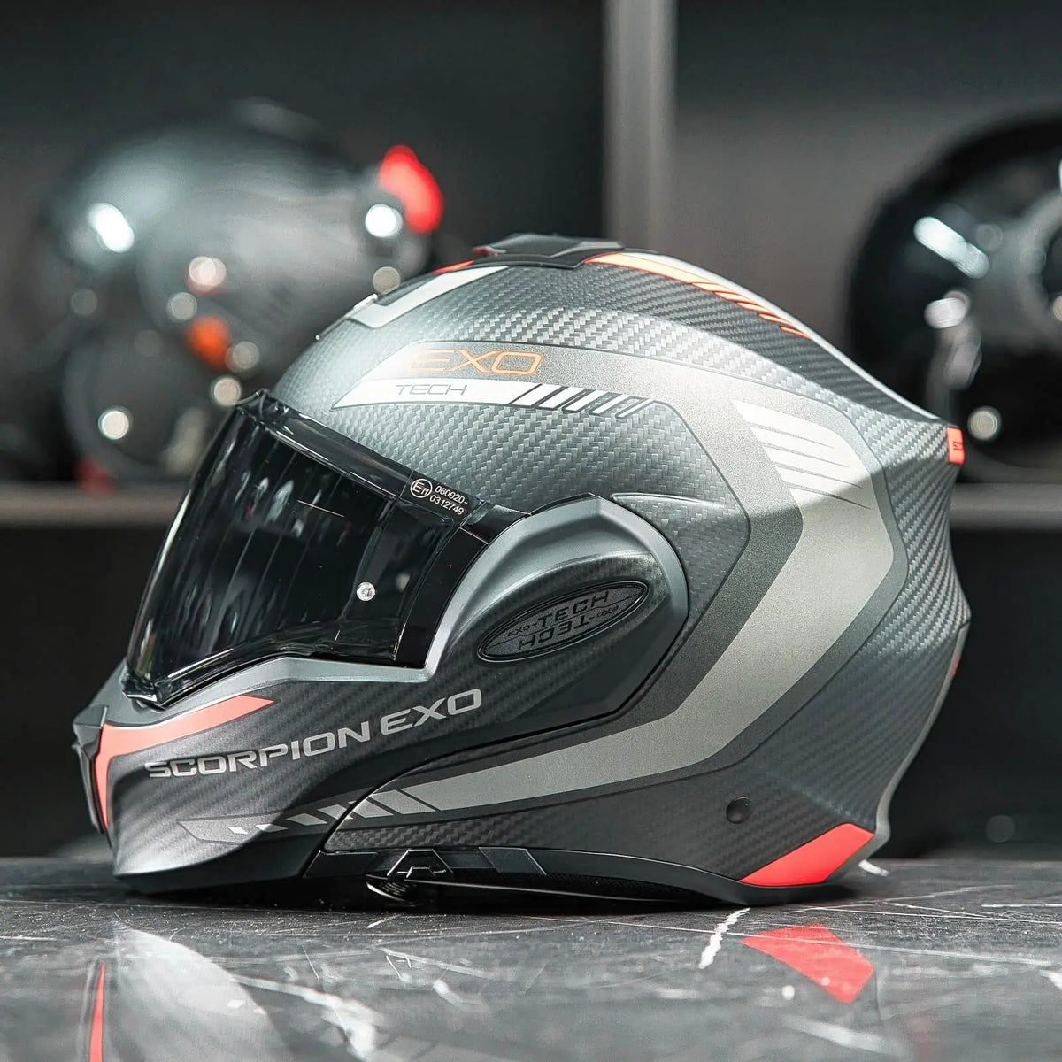 Scorpion Exo-Tech Evo Carbon Cosy Matt Black-Red