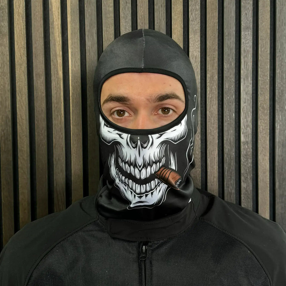 Helm muts zwart skelet sigaar balaclava