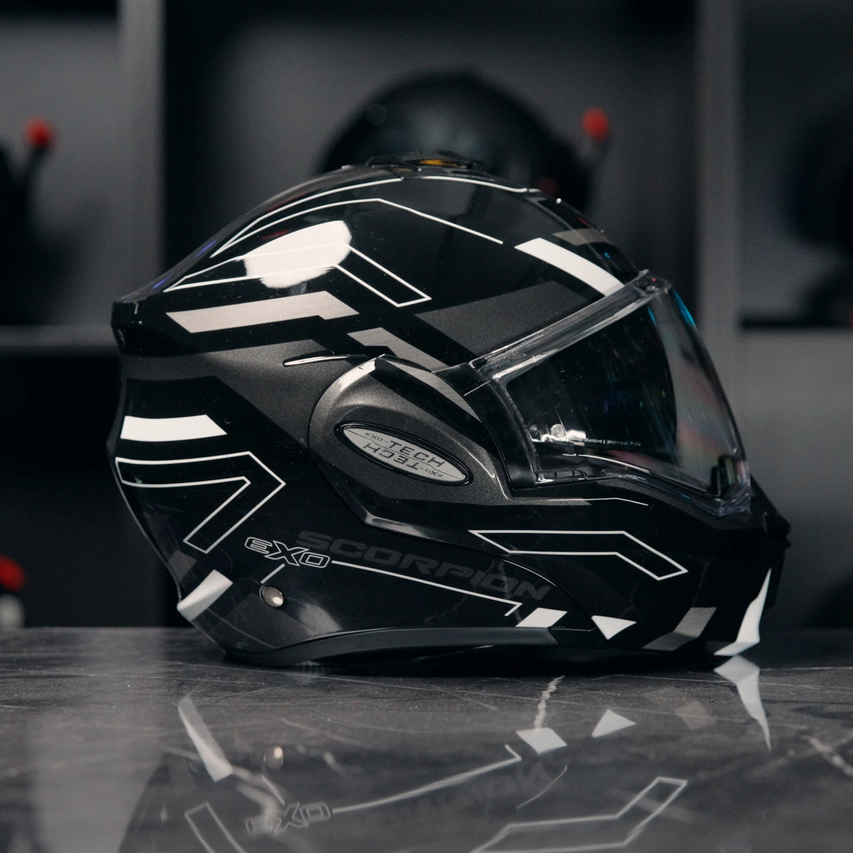 Scorpion Exo-Tech Evo Conquer Black-White