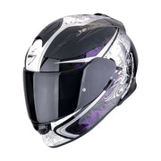 Een motorhelm met een chameleon-effect in zwart, de Scorpion Exo-491 Run, die stijl en bescherming biedt met een dynamische kleurverandering.